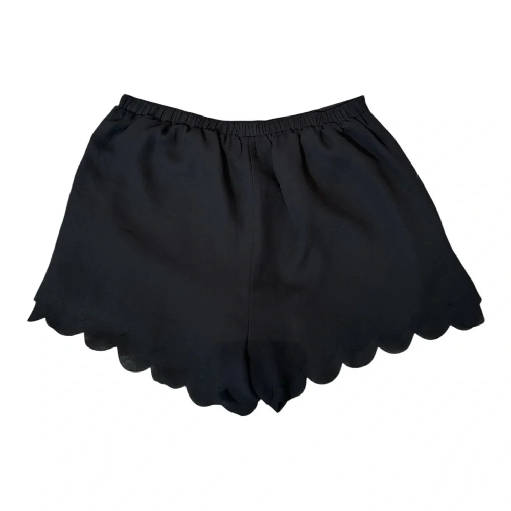 LC Lauren Conrad Black High Waist Scalloped Shorts - Picture 2 of 6